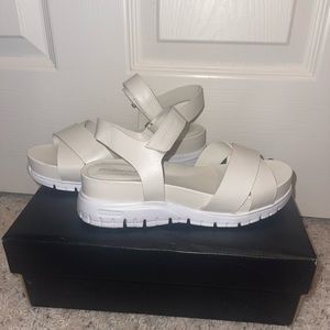 Cole Haan Women’s Zerogrand Crisscross Sandal Flat